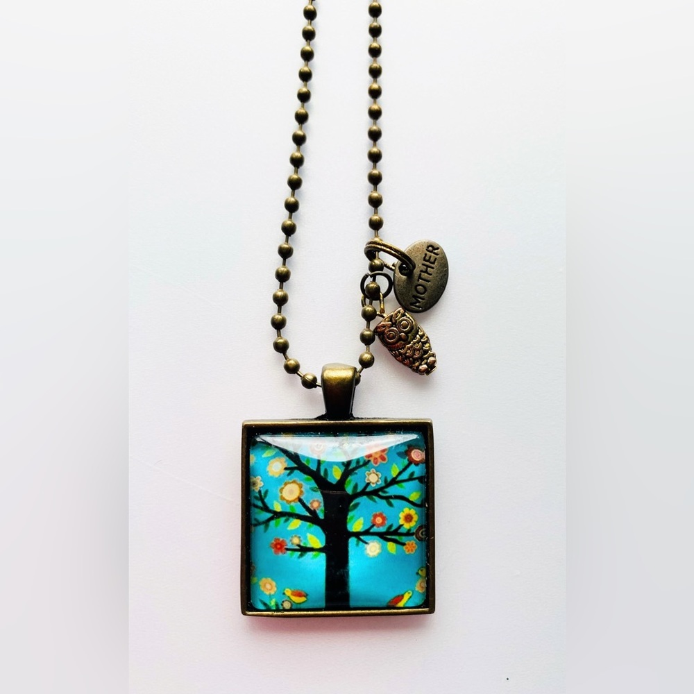 Tree owl mother necklace
